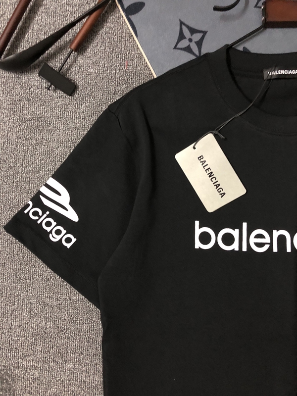 ブランドTシャツ素材ディテール